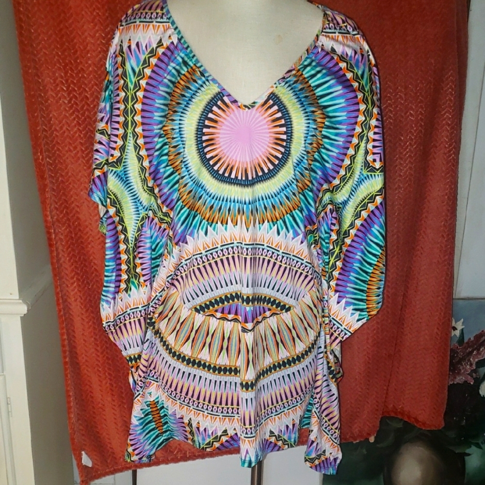 Bar III Blue and Pink Graphic Short Sleeve Tunic Size XL